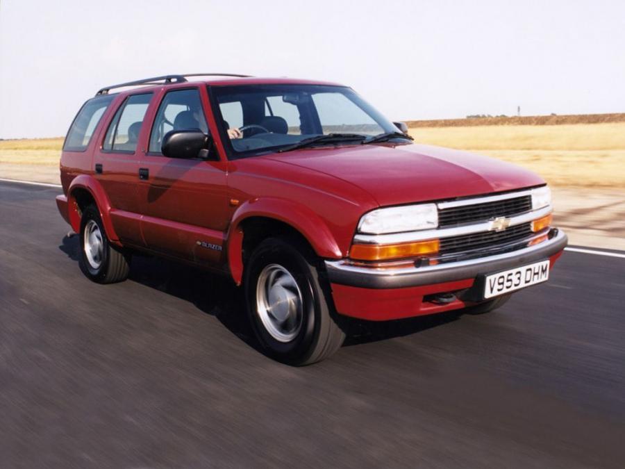  Chevrolet Blazer 1997 года  (UK) (фото 9 из 12)